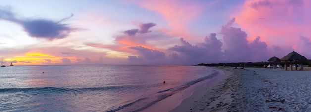 Aruba. Photograph by Richard Powell (4 of 14)